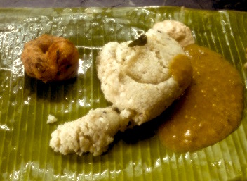 コルカタ　カレーとプーリー